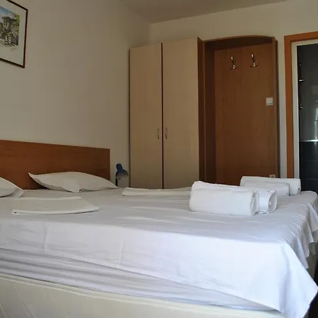 Ξενοδοχείο R&g